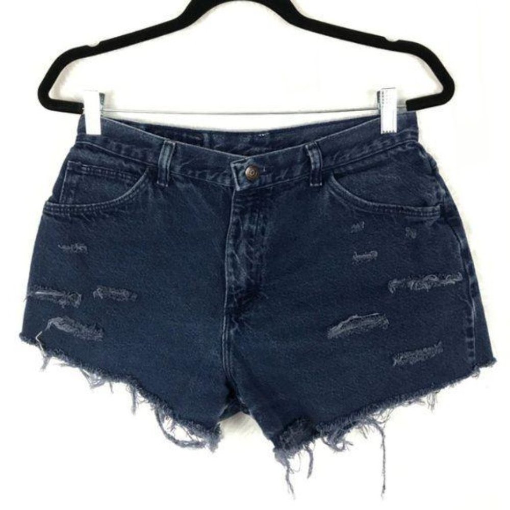 Vintage distressed high waisted jean shorts R12